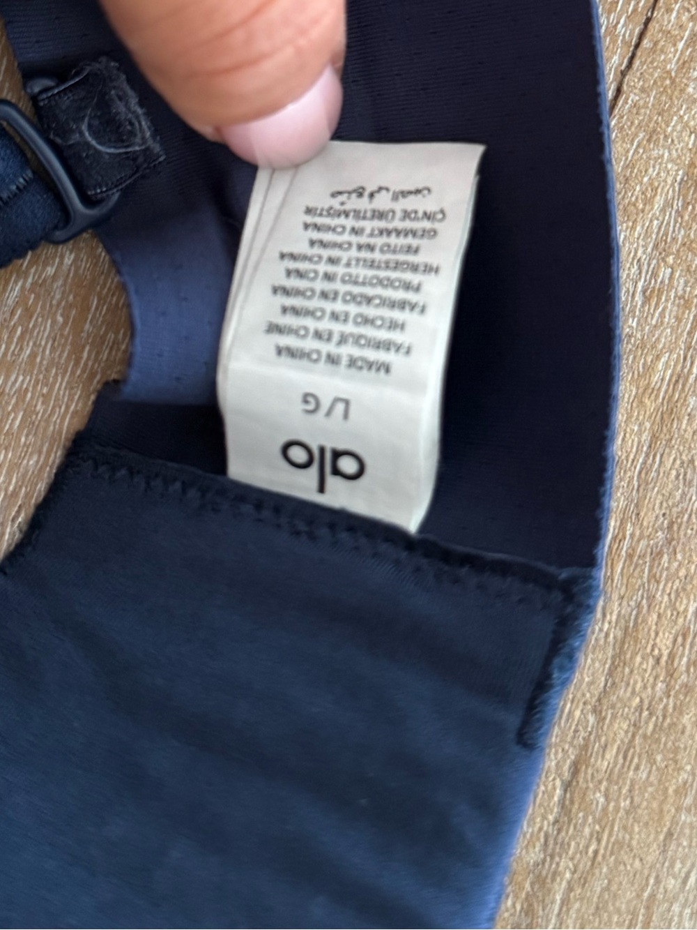 ALO Yoga Airlift Line Up Bra - Navy Large - Picture 5 of 6